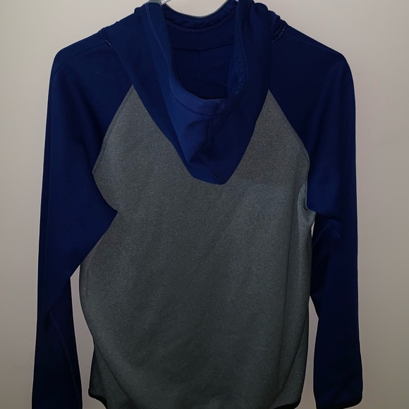 Nike hoodie - Picture 2 of 3